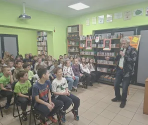 „Z książką na walizkach” w Bibliotece Głównej