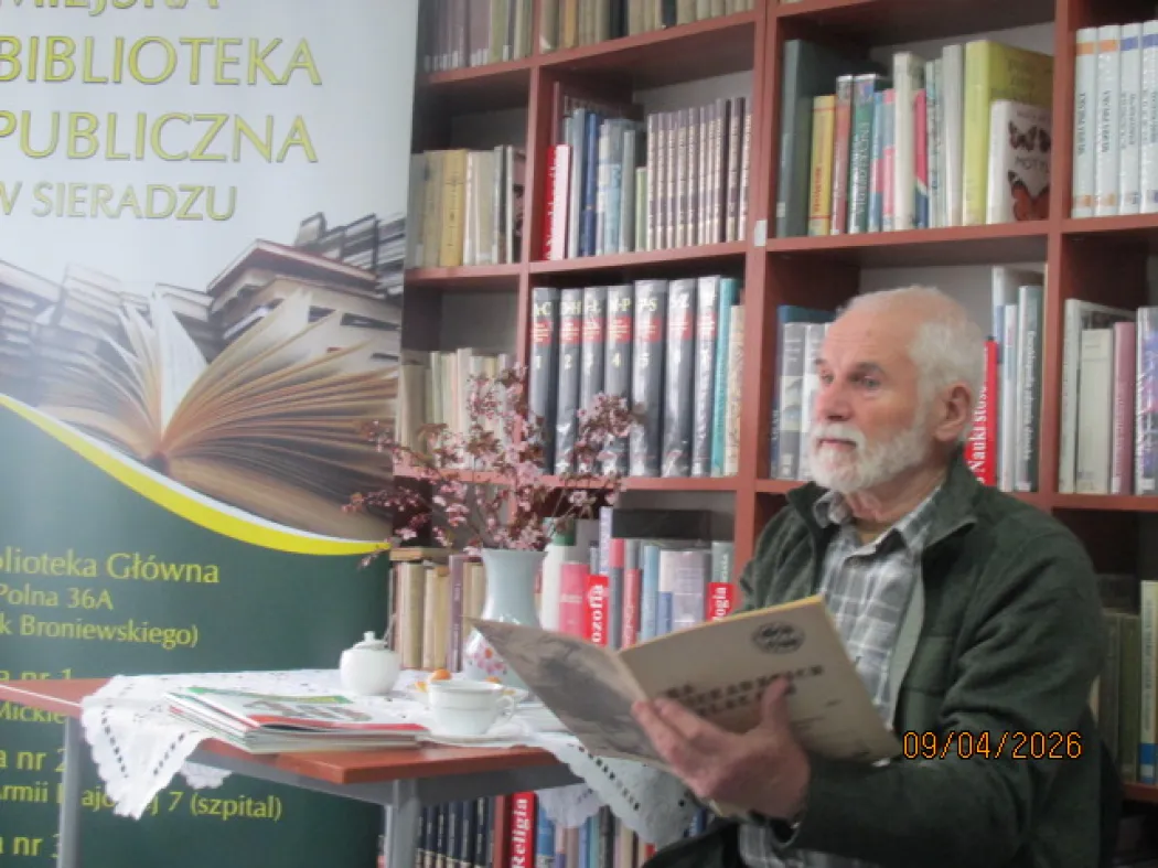 „Sieradzkie Szlaki” z Januszem Ziarnikiem w Filii nr 1