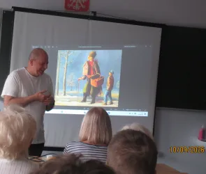 „Przydrożne Kapliczki” z Remigiuszem Karasiem w Filii nr 1