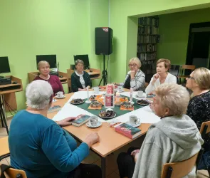 53. spotkanie DKK „Inna od siebie” Brygidy Helbig