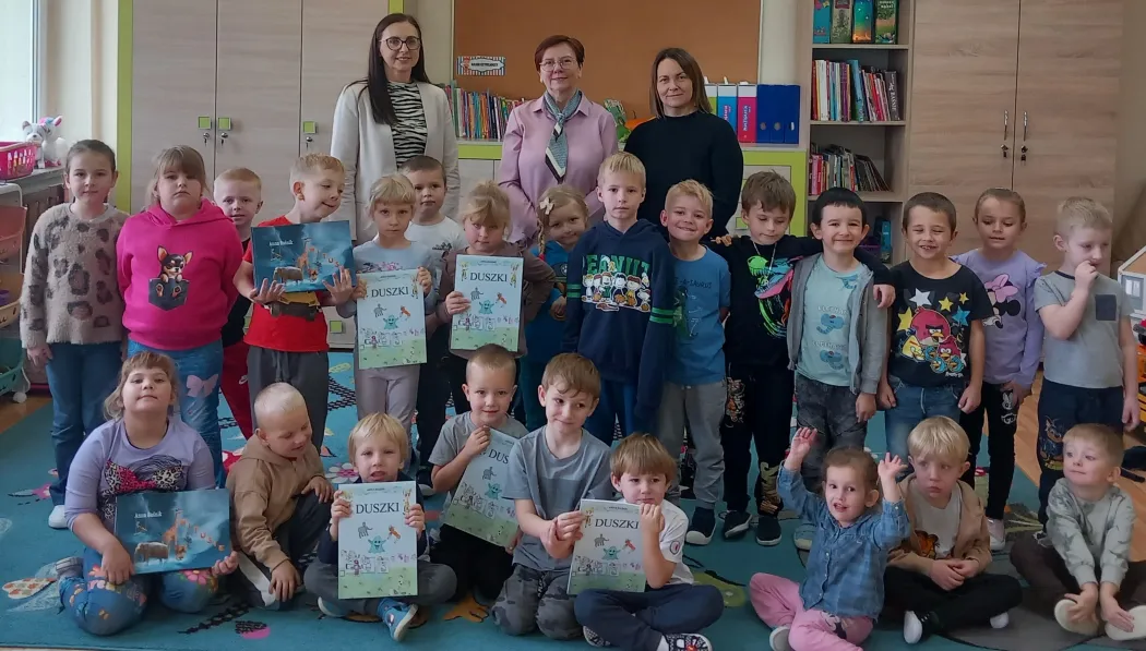 Halloweenowe duszki w Filii nr 2